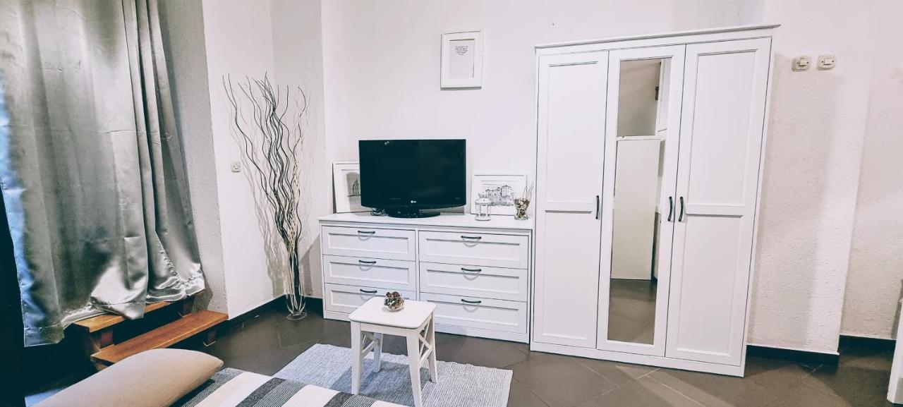 Apartment Paolo Senj  Esterno foto