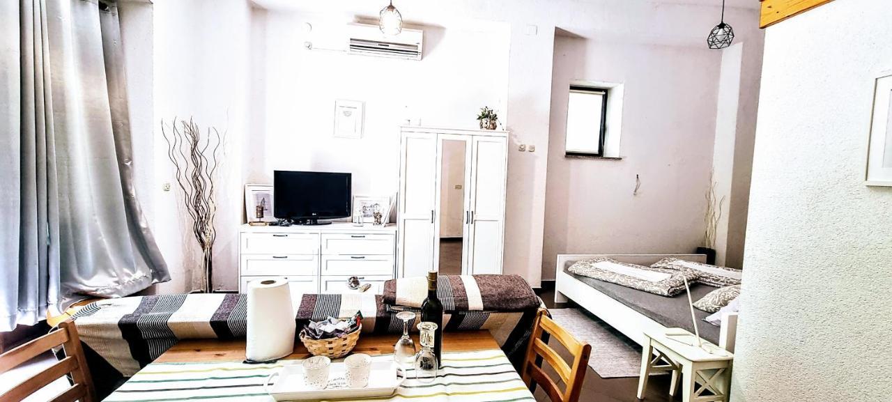 Apartment Paolo Senj  Esterno foto